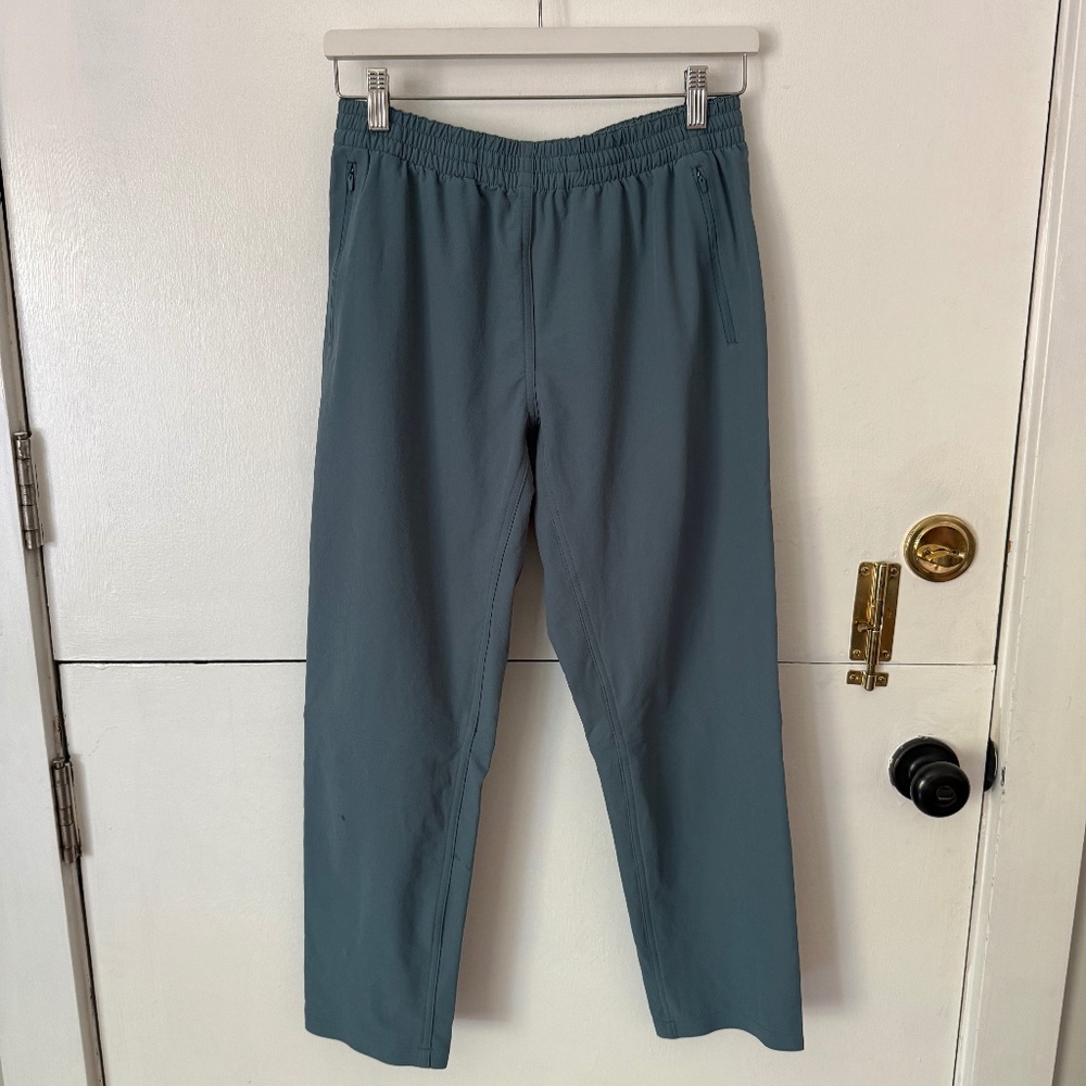 Outdoor Voices RecTrek 25” Pant in Teal; Size Small